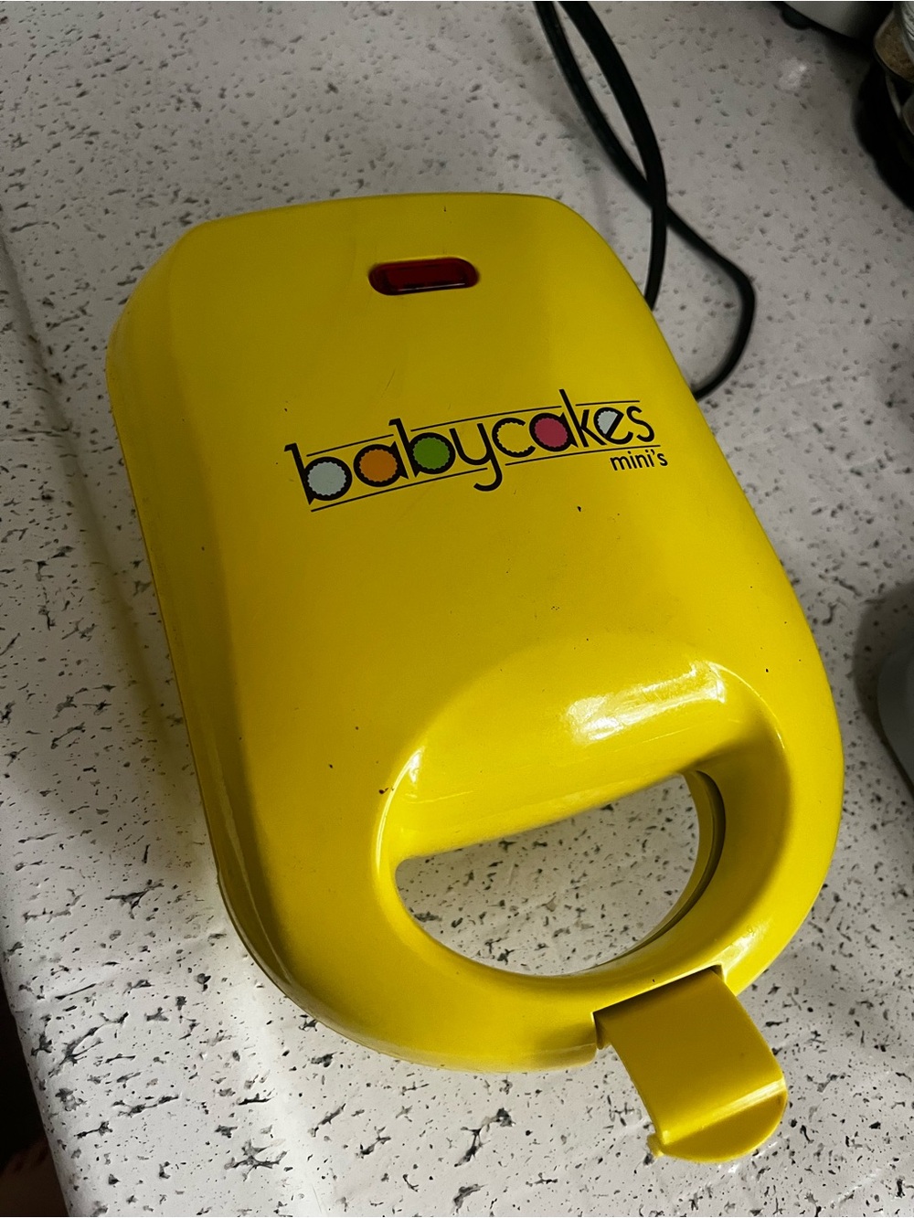 Babycakes Mini's Yellow Portable mini donut & Snack Maker